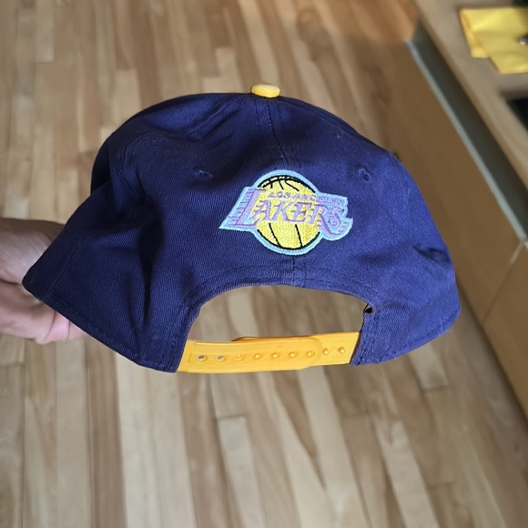L’os Angeles LAKERS Hat - Picture 2 of 7